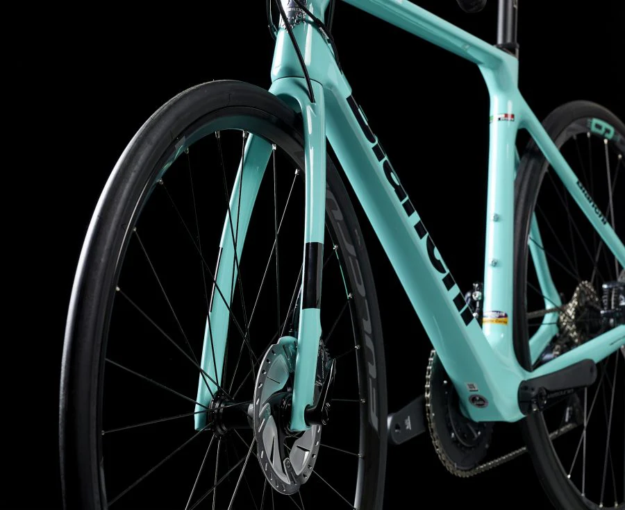 Bicicleta Bianchi Infinito carbon XE 105 - Imagen 3